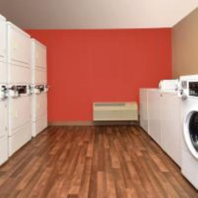 Mainstay Suites Chicago Hillside Buitenkant foto